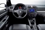 Volkswagen Golf R32 2006 года